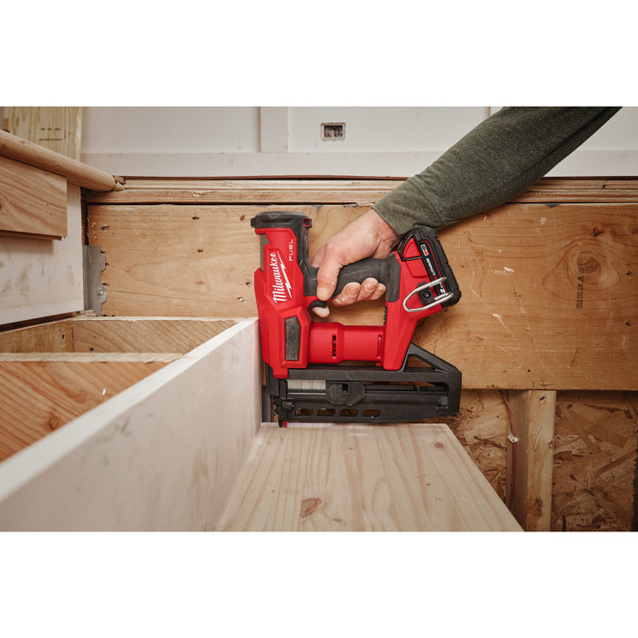 Milwaukee M18FN16GS-0X 18V FUEL Brushless 16 GA Straight Finish Nailer with Case - Bare Unit - westbasedirect.com