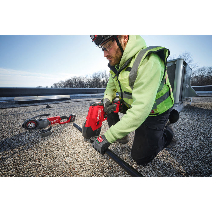 Milwaukee M18FPCS-0 18V FUEL Brushless Steel Pipe Cutter - Bare Unit