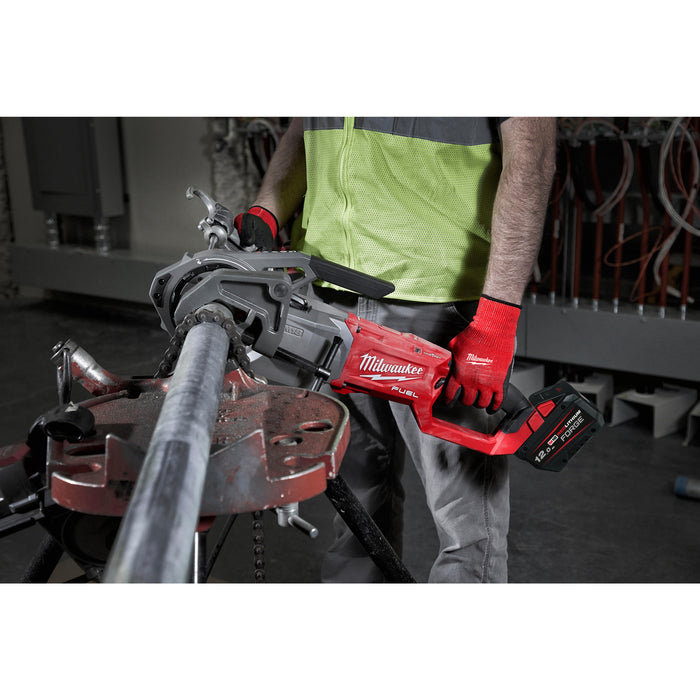 Milwaukee M18FPT2-0C 18V FUEL ONE-KEY Pipe Threader 2" with Case - Bare Unit