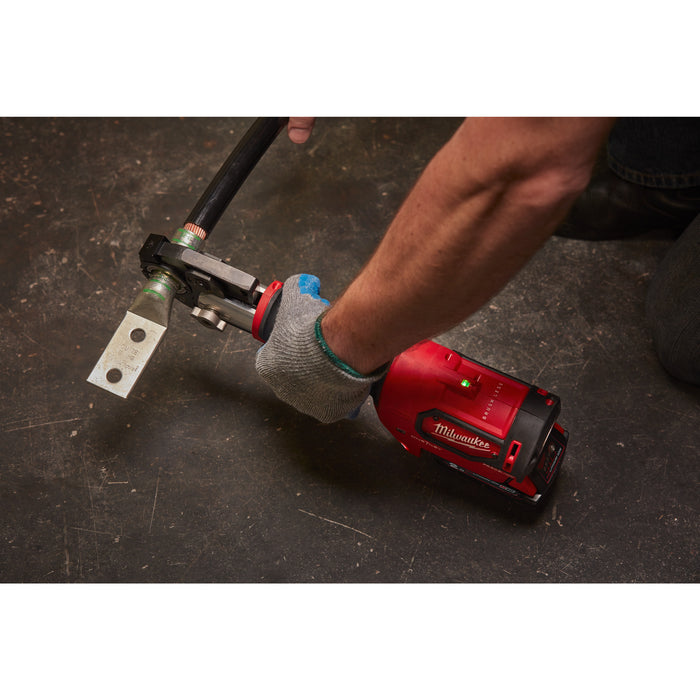 Milwaukee M18HCCT-201C 18V FORCE LOGIC Hydraulic Cable Crimper, 1x 2.0Ah Battery, Charger & Case