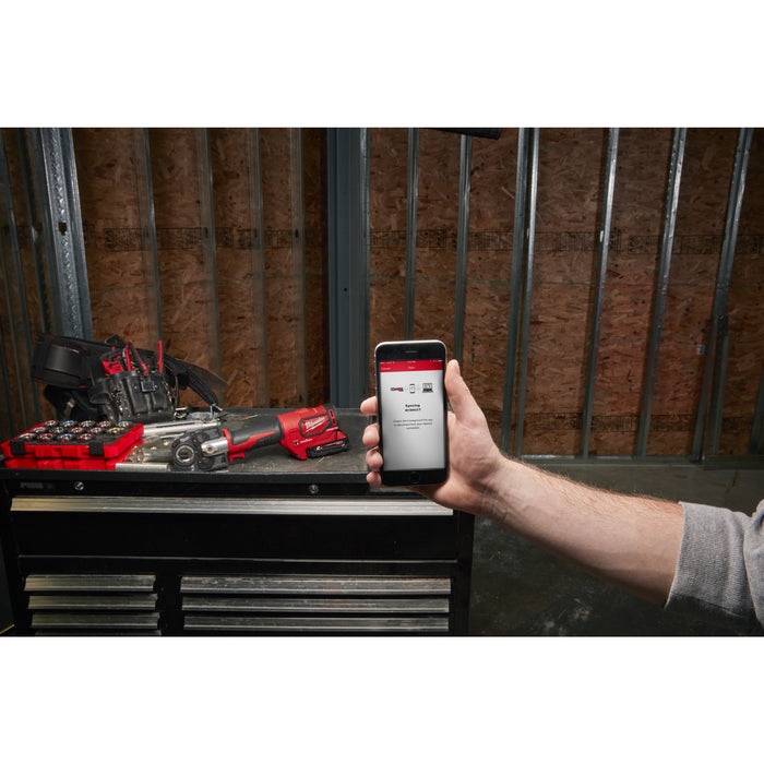 Milwaukee M18HCCT-201C 18V FORCE LOGIC Hydraulic Cable Crimper, 1x 2.0Ah Battery, Charger & Case