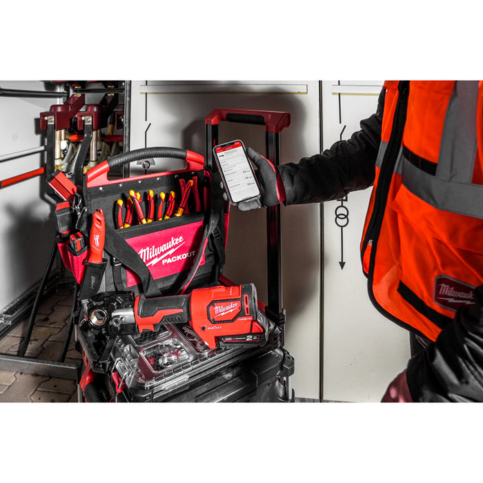 Milwaukee M18HCCT-201C 18V FORCE LOGIC Hydraulic Cable Crimper, 1x 2.0Ah Battery, Charger & Case