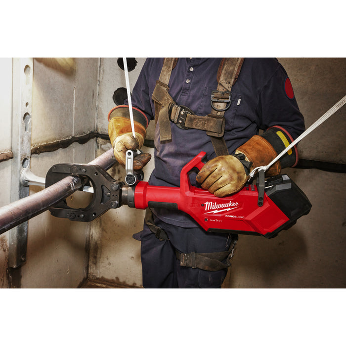 Milwaukee M18HSFC125R-802C 18V FORCE LOGIC Hydraulic Safety Cutter, 2x 8.0Ah Batteries, Charger & Case