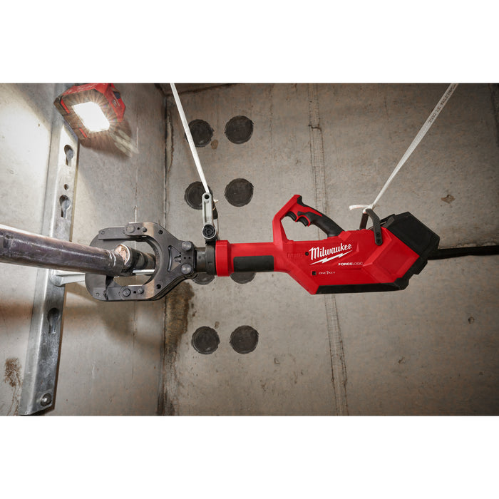 Milwaukee M18HSFC125R-802C 18V FORCE LOGIC Hydraulic Safety Cutter, 2x 8.0Ah Batteries, Charger & Case