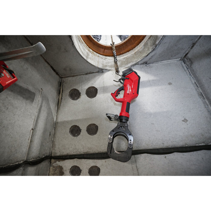 Milwaukee M18HSFC125R-802C 18V FORCE LOGIC Hydraulic Safety Cutter, 2x 8.0Ah Batteries, Charger & Case