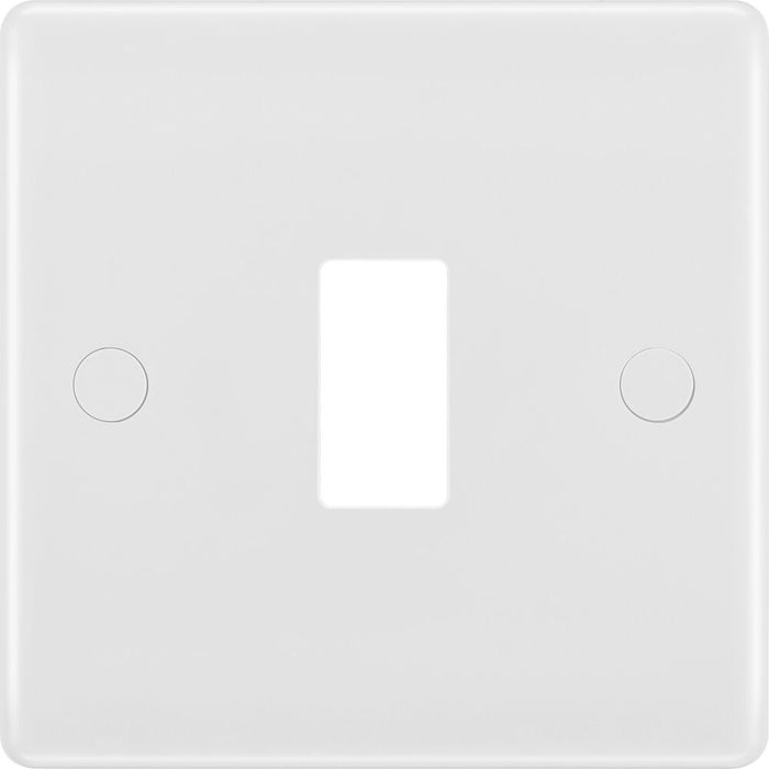BG GridLite M81 White Moulded 1G Grid Front Plate
