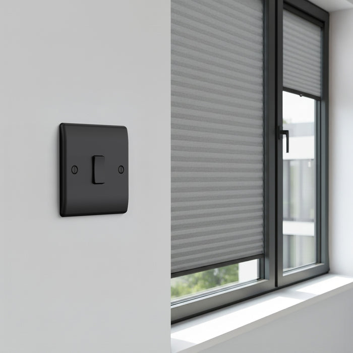 BG GridLite MFB12C 20A SP 2-Way (Centre Off) Switch Module - Matt Black