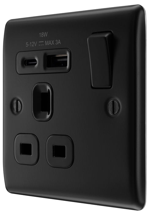 BG NFB21UAC18B Nexus Metal 13A Single Switched Power Socket + USB A+C (18W) - Matt Black + Black Insert