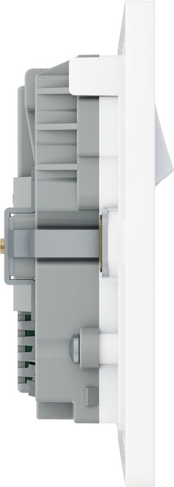 BG Evolve PCDCL22UCC65W 13A Double Switched Power Socket + 2xUSB-C (65W) - Pearlescent White (White)
