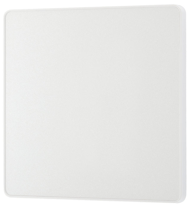 BG Evolve PCDCL94W Single Blank Plate - Pearlescent White (White)