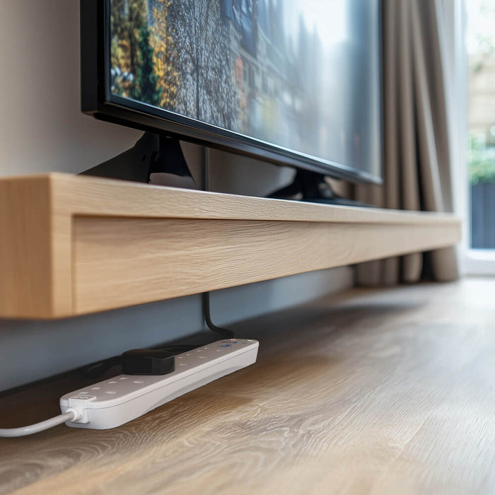 Masterplug SRGUAC106210N 6 Socket 2m 13A Surge Extension Lead + USB A+C White