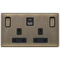 Selectric 5MPLUS-686 5M-PLUS Screwless 2 Gang 13A Switched SP Socket Outlet (Outboard Rockers) + 2 Earth Terminal with 1x USB Type-A (2.4A) & 1x USB Type-C (3A) - Antique Brass, Black Insert