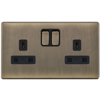 Selectric 5MPLUS-651 5M-PLUS Screwless 2 Gang 13A Switched SP Socket Outlet - Antique Brass, Black Insert