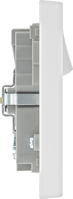 BG 922U3 White Square Edge 13A Double Socket + 2x USB (5 Pack) - westbasedirect.com
