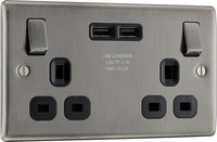 BG NBI22U3B Nexus Metal Double Socket + 2x USB(3.1A)/Black Insert - Brushed Iridium