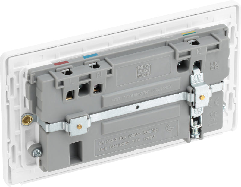 BG Evolve PCDCL22U3W 13A Double Switched Power Socket + 2xUSB(3.1A) - Pearlescent White (White) - westbasedirect.com
