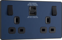 BG Evolve PCDDB22UAC30B 13A Double Switched Power Socket + USB C 30W + USB A(3.1A) - Matt Blue (Black)