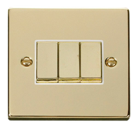 Click Deco VPBR413WH Victorian 10AX Ingot 3-Gang 2-Way Plate Switch - Polished Brass (White)