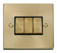 Click Deco VPSB413BK Victorian 10AX Ingot 3-Gang 2-Way Plate Switch - Satin Brass (Black)