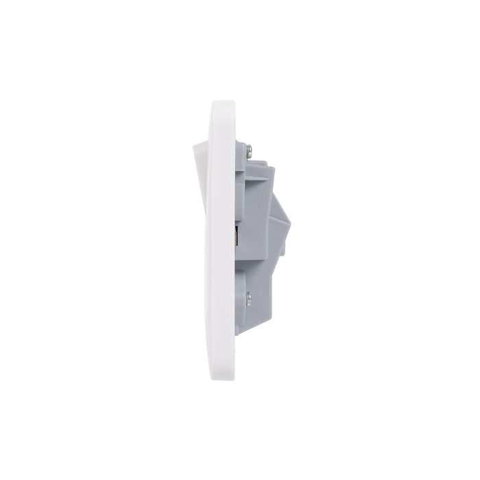 Schneider Electric GGBL3010S Lisse White Moulded 13A SP 1G Switched Socket (Display Packaged) - westbasedirect.com