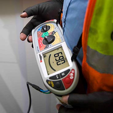 Megger MFT1741 Multifunction Electrical Installation Tester with Loop Test Confidence Meter - westbasedirect.com